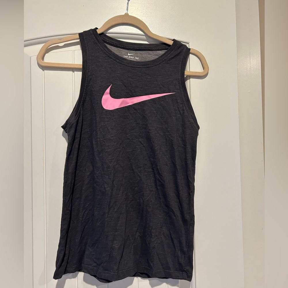 Nike tank top, size xs